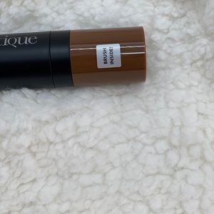 treStiQue Makeup - Trestique bronzer stick with brush treStiQue Makeup - Trestique bronzer stick with brush